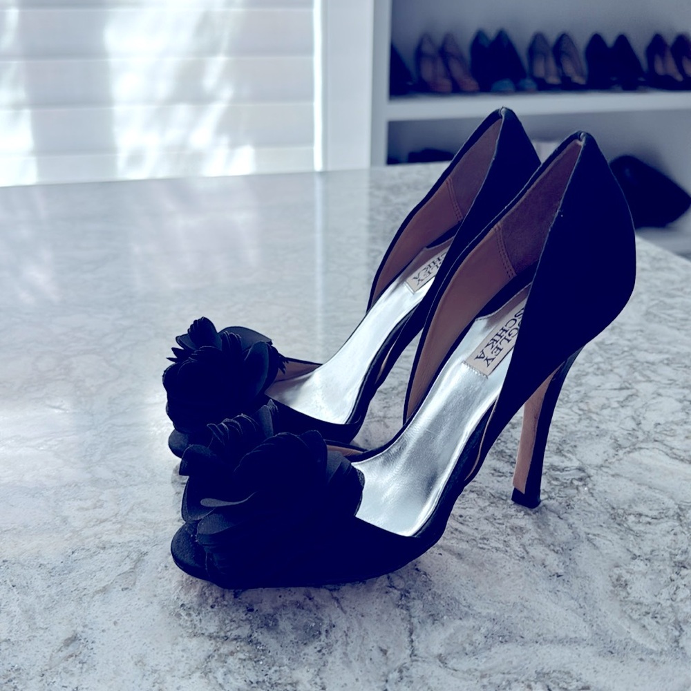 Badgley Mischka D’Orsay Pumps in black, size 7M
